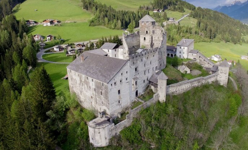 Burg Heinfels, Heinfels, Austria, Austria
